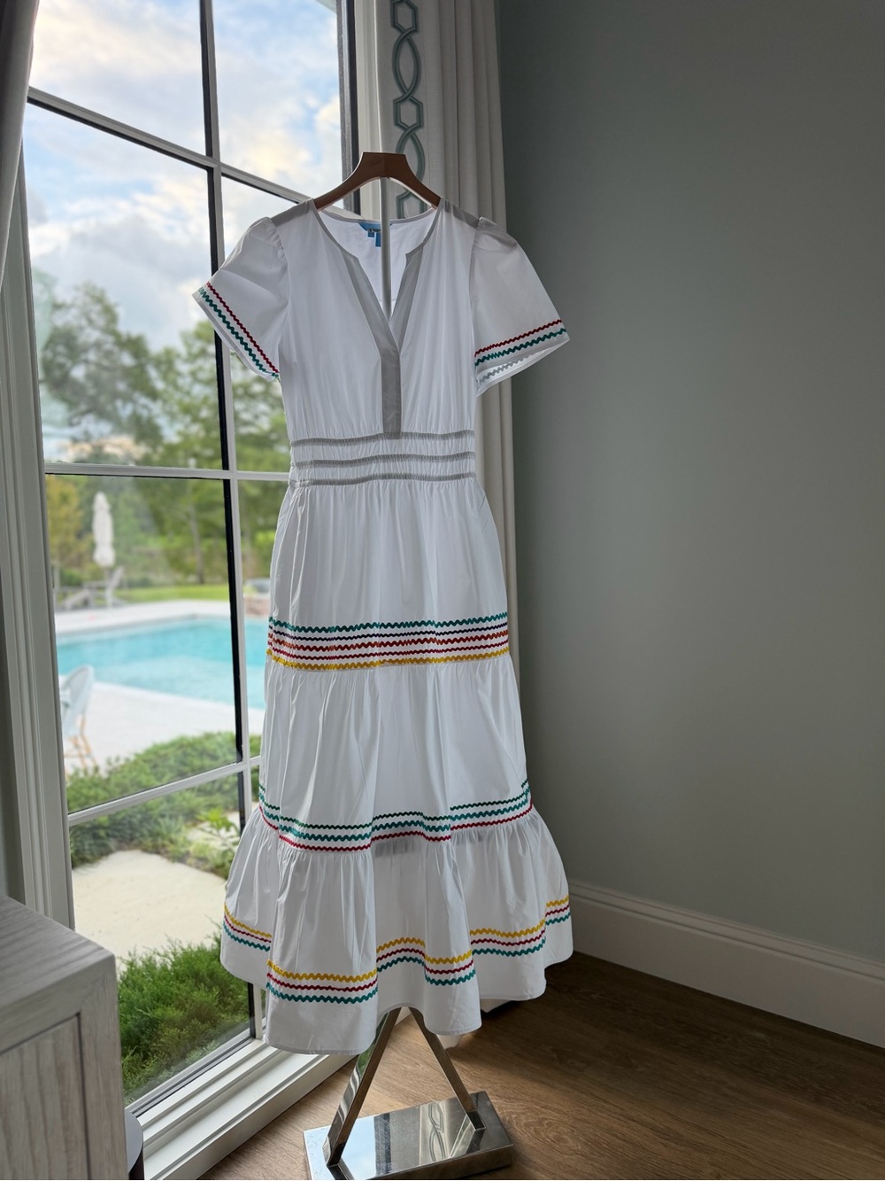 Draper James White Embroidered Trim Dress Cottage Coastal Midi Size Small